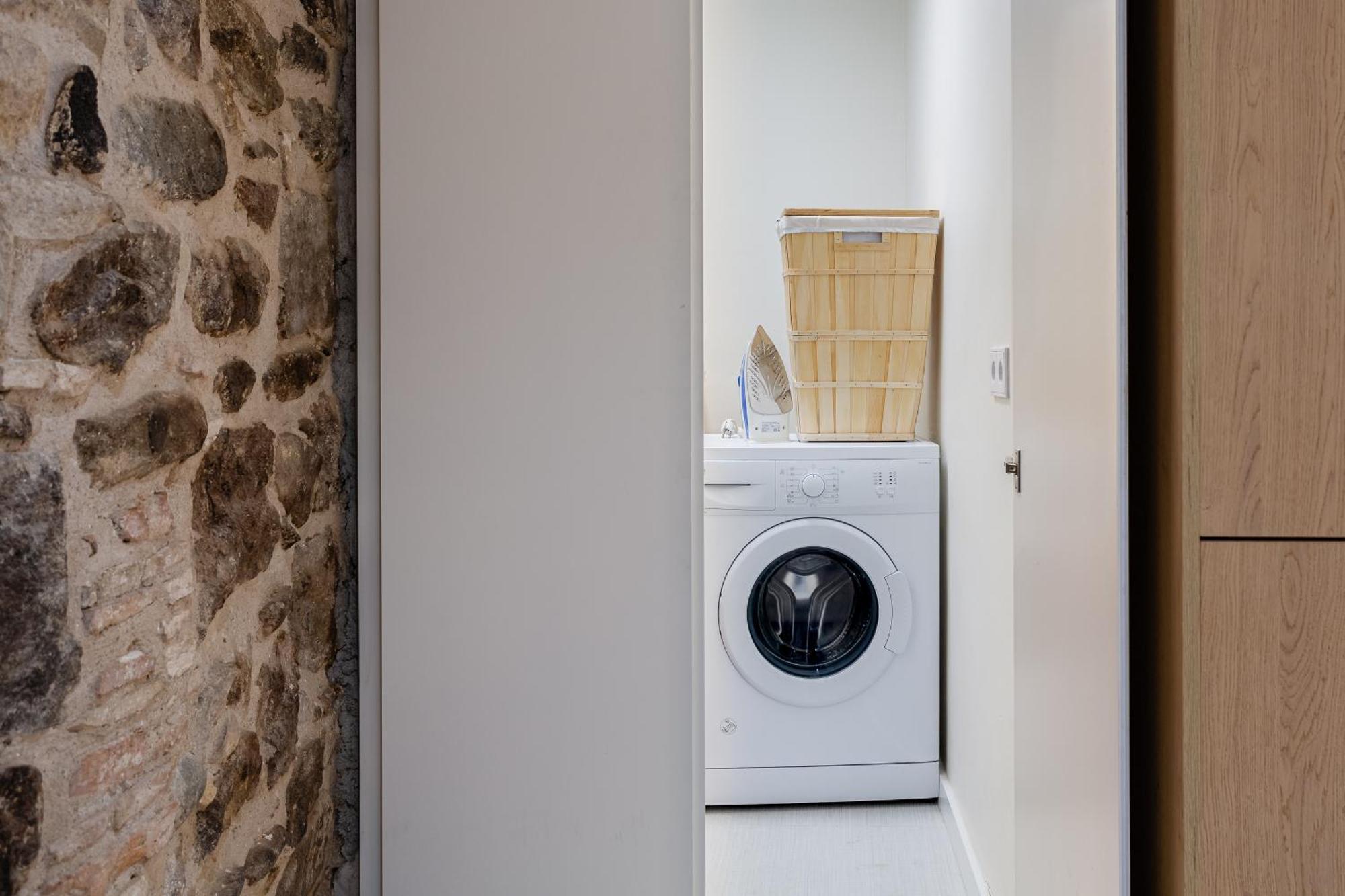 Apt 8 Geranio Girona Esterno foto