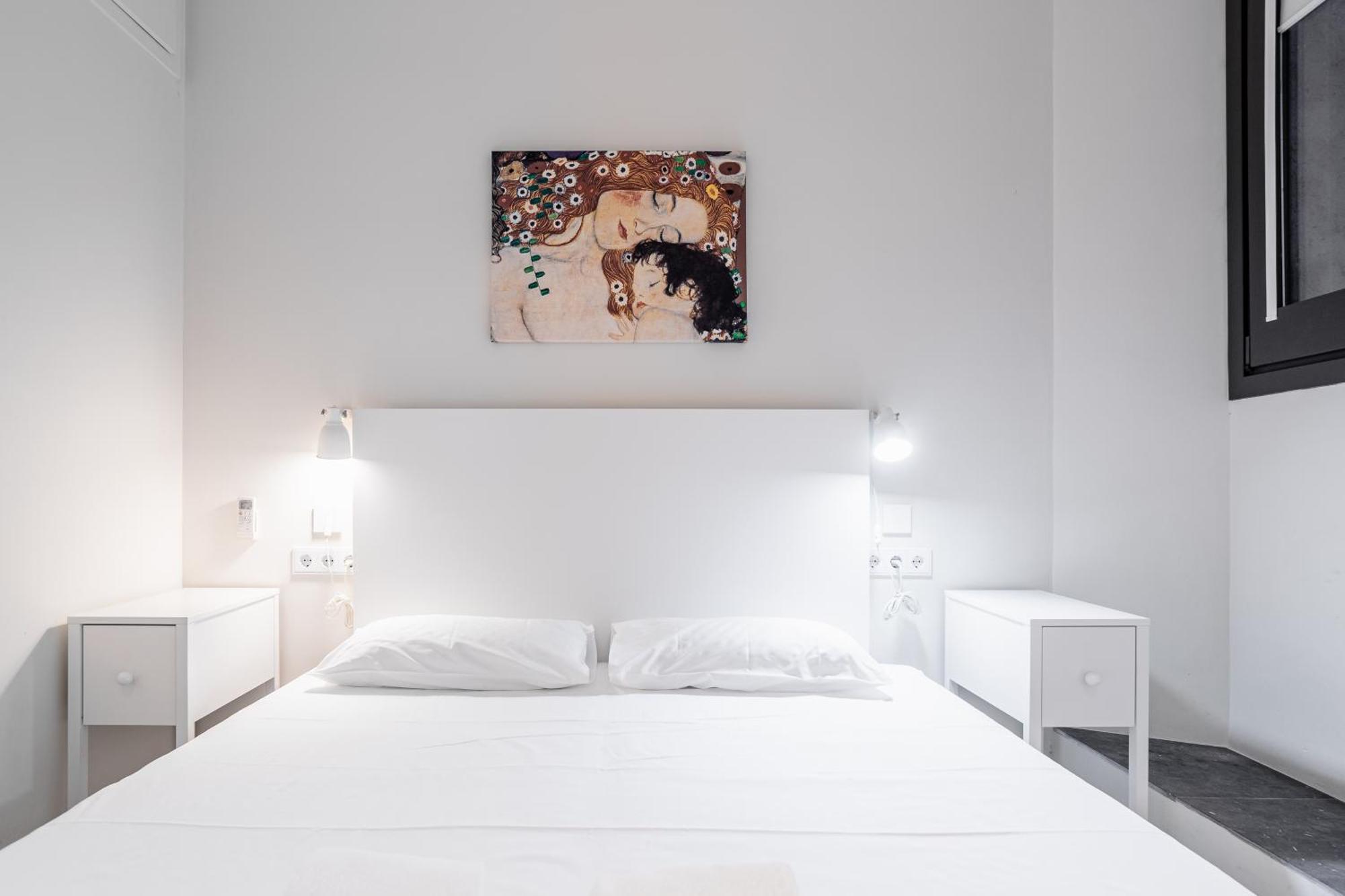 Apt 8 Geranio Girona Esterno foto